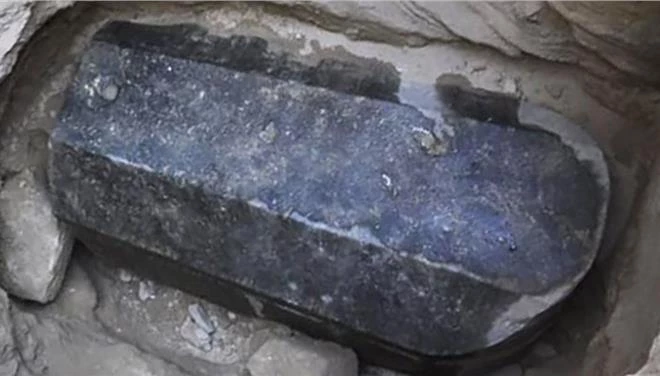 Ποιόν κρύβει η σαρκοφάγος που φτιάχτηκε μετά τον θάνατο του Μ. Αλεξάνδρου;